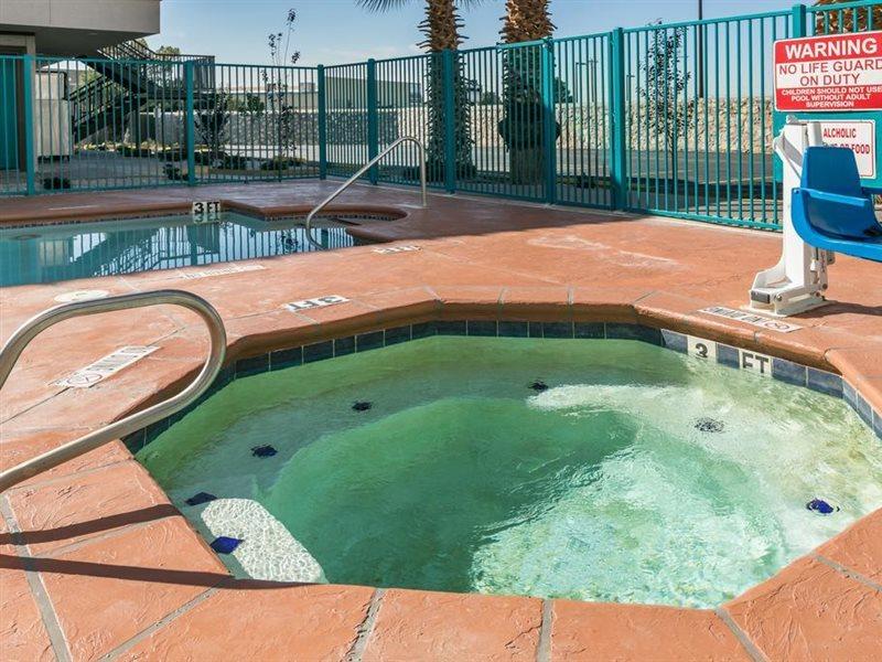 Ramada By Wyndham El Paso Ξενοδοχείο Εξωτερικό φωτογραφία