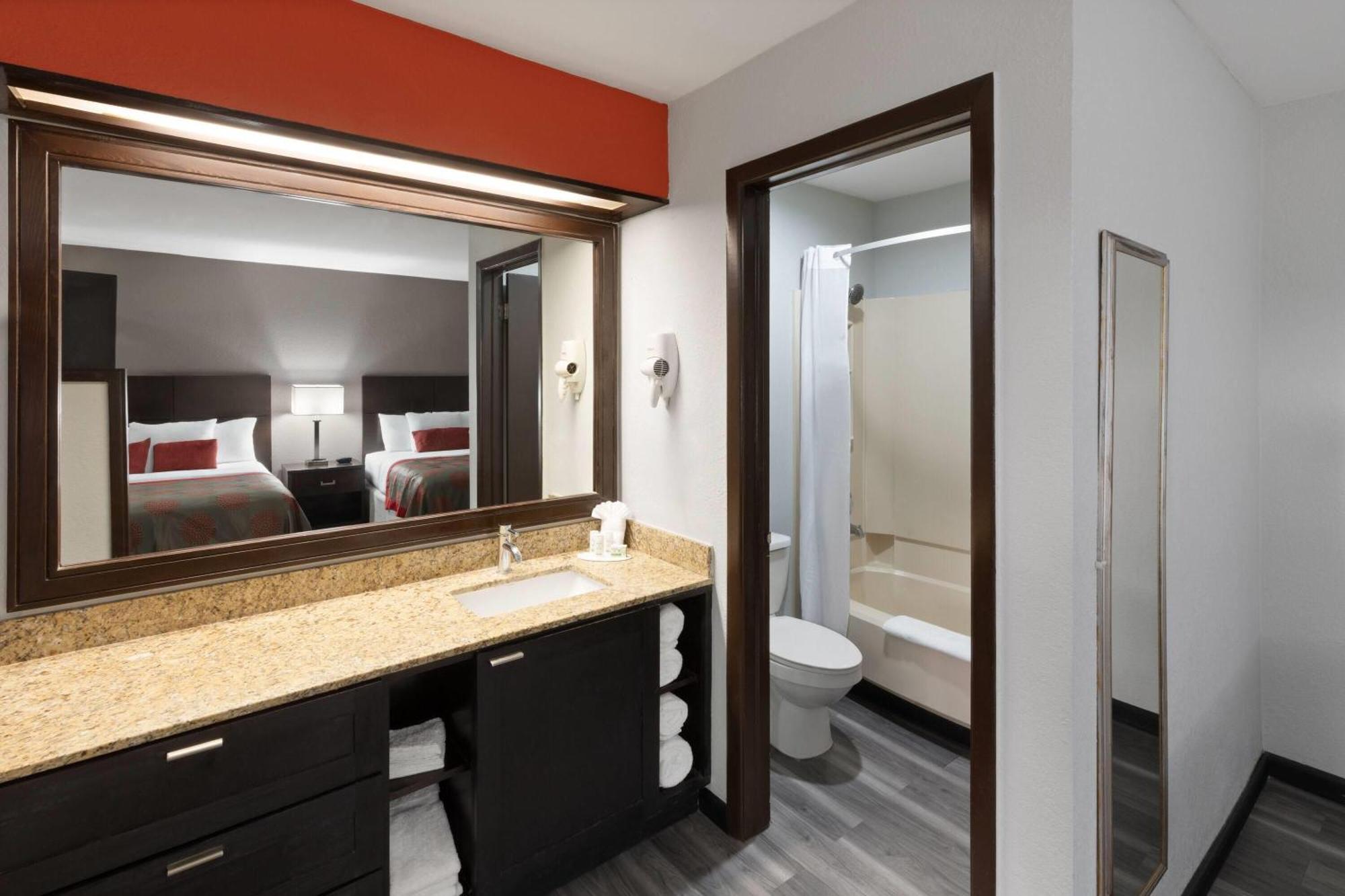 Ramada By Wyndham El Paso Ξενοδοχείο Εξωτερικό φωτογραφία