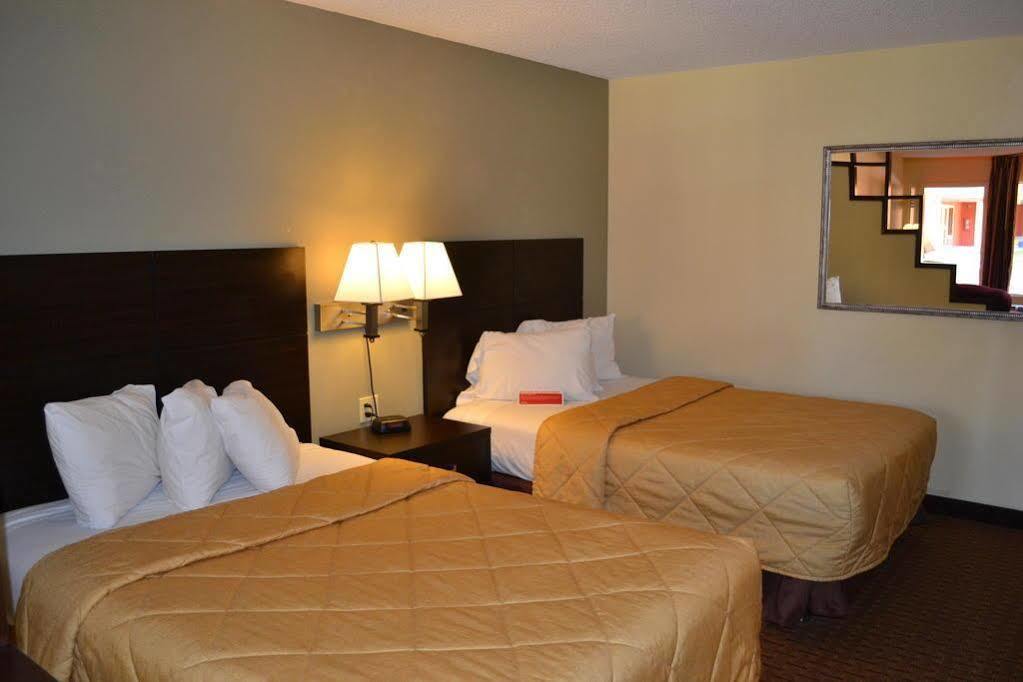 Ramada By Wyndham El Paso Ξενοδοχείο Εξωτερικό φωτογραφία
